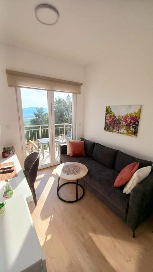 Cozy Apartments With Pool And Splendid Seaview Kavač Exteriér fotografie